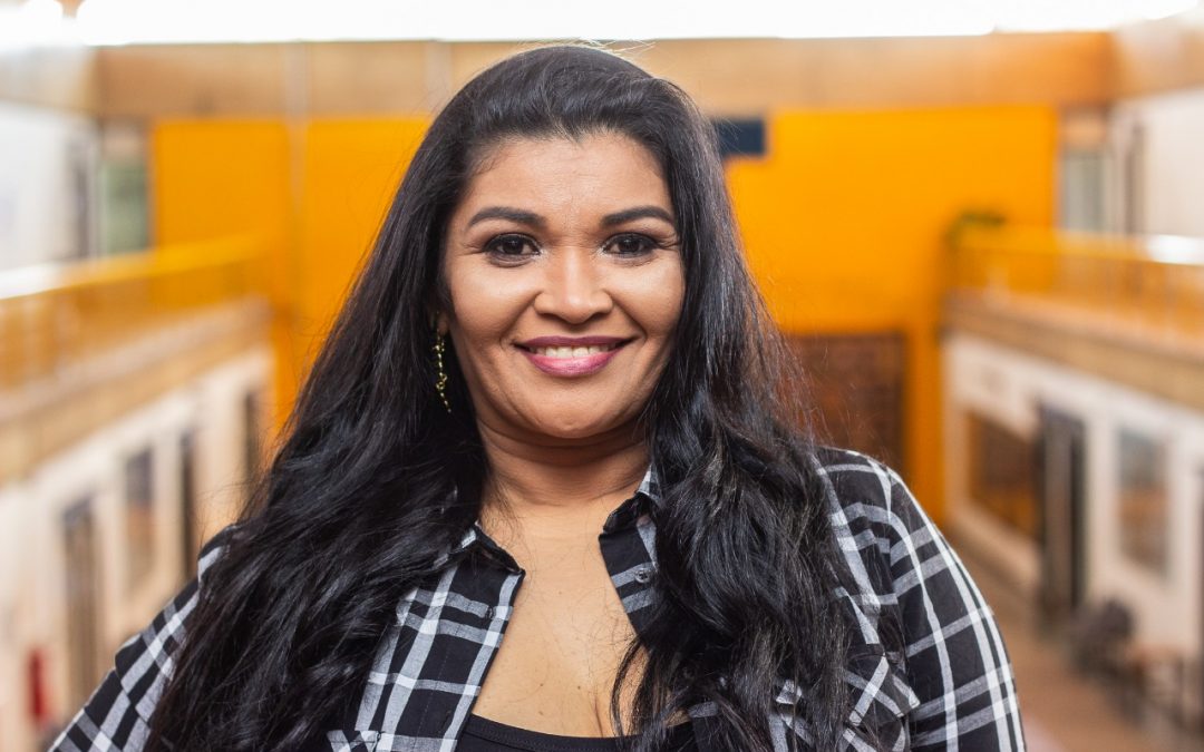 Adriana Abm | Uberlândia – MG